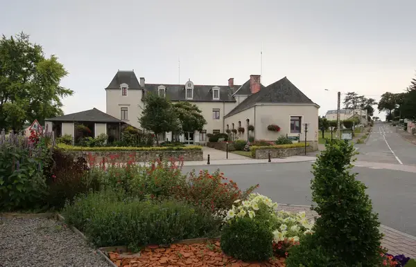 Monte Escalier Mobilité Installateur monte escalier Guichen