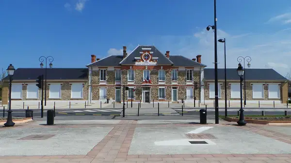 Monte Escalier Mobilité Installateur monte escalier Le Coudray-Montceaux