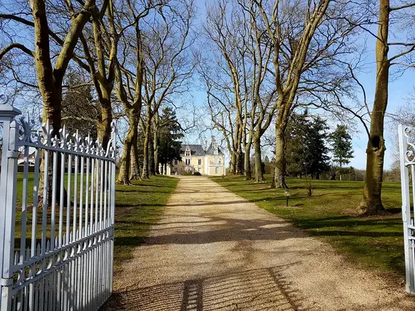 Monte Escalier Mobilité Installateur monte escalier Les Forges