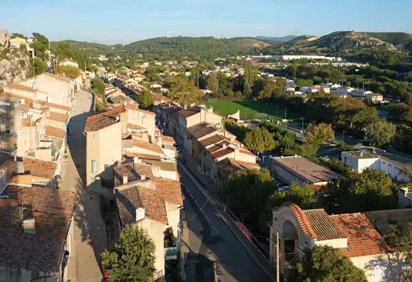 Monte Escalier Mobilité Installateur monte escalier Les Pennes-Mirabeau
