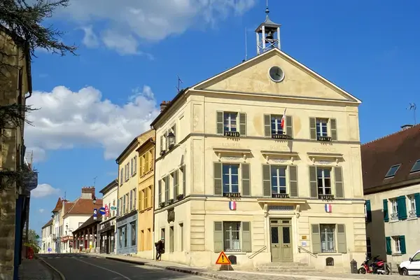 Monte Escalier Mobilité Installateur monte escalier Luzarches