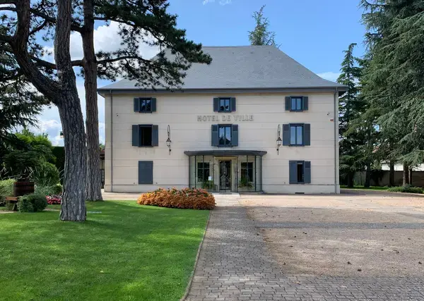 Monte Escalier Mobilité Installateur monte escalier Villette-d'Anthon